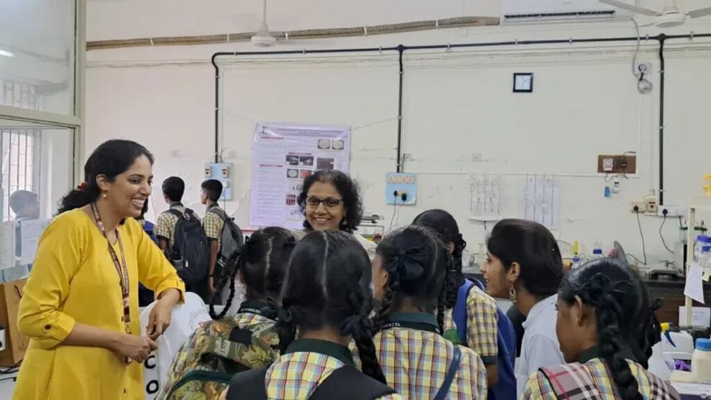 007-Open-Day-at-Ruia-College-Session-FI
